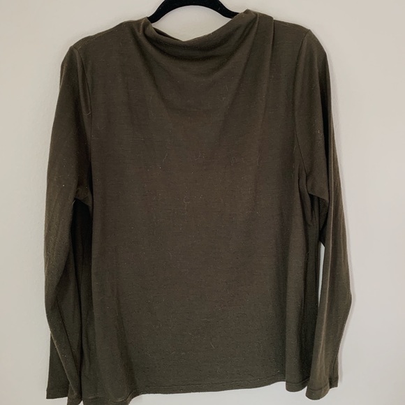 Green mock neck sweater/tee - Picture 4 of 6